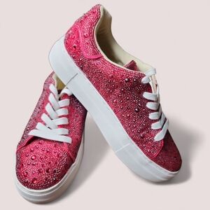 BETSEY JOHNSON | Red
SIDNY Glitter Rhinestone Lace
Up Platform Sneakers |7